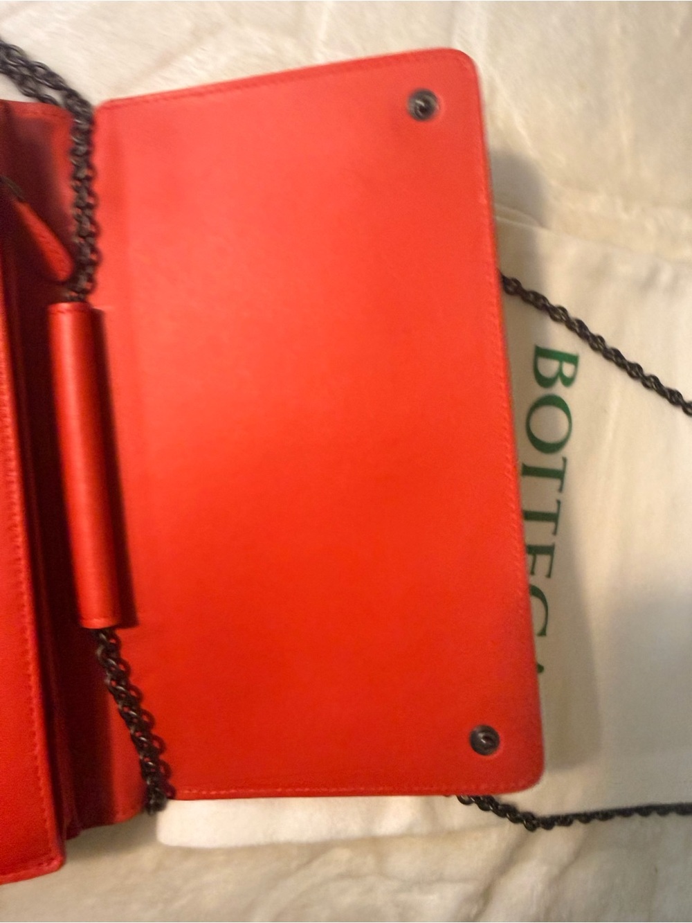 Bottega Veneta Orange Intrecciato wallet on chain - Picture 12 of 16